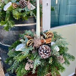Christmas Table Centre Round  &#39;Frosty Morn&#39; 