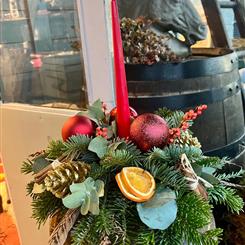 Christmas Table Centre Round &#39;Ruby&amp;Gold&#39;